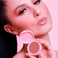 BT BLUSH COLOR MAGNOLIA ✨ tiene un acabado mate!!! De textura ultrafina,  tiene partículas micronizadas que se adhieren mejor a la piel. Su color  versátil también se puede utilizar como sombra. Es