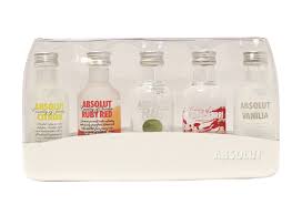 Vanilla, mandarin, peach, pear, raspberri, kurant, mango, lime, grapefruit, apple. Absolut Fives Vodka 5x5cl Duty Free Granada Airport Shops