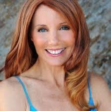 Julia Free's Instagram, Twitter & Facebook