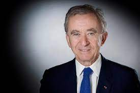 Lvmh, controlled by europe's richest man bernard arnault, confirmed its biggest ever lvmh will acquire tiffany for $135 per share in cash, for a total of $16.2 billion—almost $2 billion higher than the. Louis Vuitton Owner Wants To Buy Ac Milan For 1 Billion Forza Italian Football