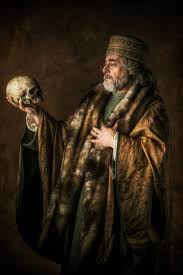 1,100+ Hamlet Skull Stock Photos, Pictures & Royalty-Free Images - iStock |  Shakespeare, Shakespeare play, Romeo and juliet