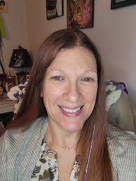 Going to add my 'view of my cat from my window' 😂 This is Catfink looking  majestic (and yes, make up & beauty apps work