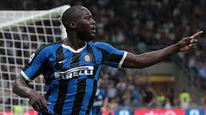 The official page of romelu lukaku on inter.it. Inter Mailand Fans Erklaren Romelu Lukaku Warum Affenlaute Nicht Rassistisch Sein Sollen Stern De