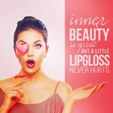 Alba Grant's Instagram, Twitter & Facebook