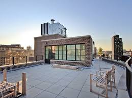 Spectacular Duplex Penthouse In New York Defying The Urban Racket Freshome Com Duplex New York Espace Exterieur