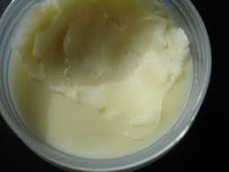 La Creme Des Baumes Baume Au Stearate De Sodium Potions Et Chaudron Recettes De Cosmetiques Naturels Et Bio Savons Faits Maison Aromatherapie Savon Fait Maison Fait Maison Cosmetiques Faits Maison