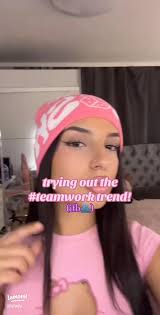 Exploring the Effectiveness of the #Teamwork Trend