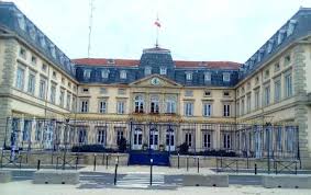 Poitiers leclerc 93 route de gencay, 86000, poitiers. Faire Une Carte Grise A La Prefecture De La Haute Loire 43