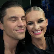 Jack Johnson & Joanne de Jager