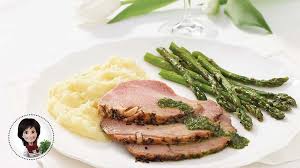 Degustez Cette Recette De Gigot D Agneau Au Romarin Et Au Citron De Josee Di Stasio Lemon Recipes Lamb Food