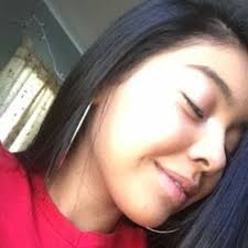 Stream Adriana Olivas music