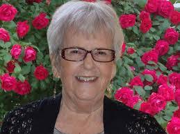 Dede Keith's Instagram, Twitter & Facebook