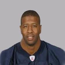 Who is Larry Whigham dating? Larry Whigham girlfriend, wife