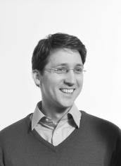 A model for public fast charging infrastructure needs