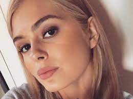 Check spelling or type a new query. Amalia Kwstopoyloy H Entonh Antidrash Ths Sthn Erwthsh Akoloy8oy Ths Gia To Ypsos Kai Ta Kila Ths Pic