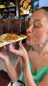 My love language is pizza, and this Caprese Pizza is speaking my language  🤌