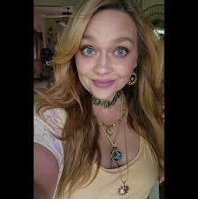 Carol Gorecki's Instagram, Twitter & Facebook