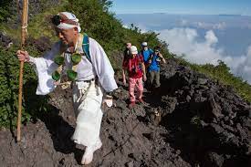 Why Mount Fuji Endures As A Powerful Force In Japan Travel Smithsonian Magazine