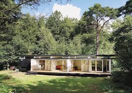 Utzon Center exhibition celebrates Danish holiday homes