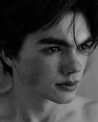 Fayetteville AR photographer specializing in portraits