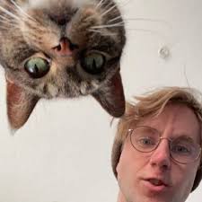 LUTHER HEAD (@Head2Lu)