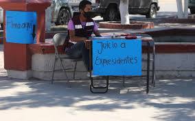 Aug 16, 2021 · de qué trata la consulta popular, cómo se llevará a cabo y por qué no es para enjuiciar a expresidentes. Consulta Ciudadana Para Enjuiciar A Expresidentes Con Buena Aceptacion En Ahumada El Heraldo De Juarez Noticias Locales Policiacas Sobre Mexico Chihuahua Y El Mundo