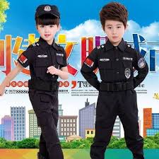 Tetangga saya ada yang selalu menggunakan pakaian polisi beserta lambang dan pangkatnya. Baju Budak Pakaian Seragam Polis Kanak Kanak Krismas Pakaian Khas Polis Pakaian Pasukan Khas Budak Lelaki Dan Perempuan Pakaian Polis Pakaian Persembahan Shopee Malaysia