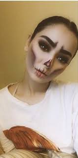 8 Celebrities Giving Us Last Minute Halloween Costume Ideas