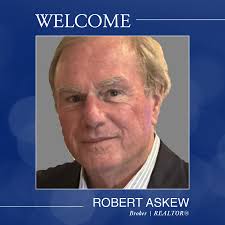 We are thrilled to welcome Robert Askew to our New Bern office from Chorey  & Associates Realty. ⭐ With over 10 years of real estate experience, Robert  has received numerous Circle of