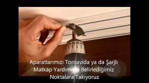 Ev dekorasyonlarının vazgeçilmez parçalarından biri olan perdelerden stor perdeler, tül perde kullanımını geride bırakarak son yıllarda kendinden fazlaca söz ettirmiştir. Ikili Stor Perde Montaji Perdesepeti Com Tr Youtube