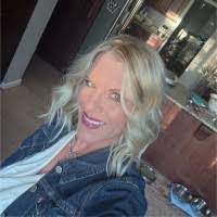 Jennifer Embry's Instagram, Twitter & Facebook