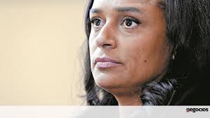 Isabel dos santos is an angolan engineer, entrepreneur, and investor. Mp Suspects Isabel Dos Santos Built Mansion In The Algarve With Money From Dubai Banking Financas World Today News