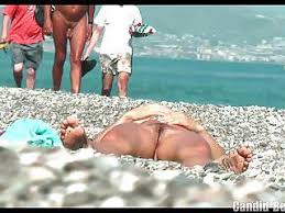♧ VollPorno » Nackte Milf heimlich am Strand heimlich gefilmt
