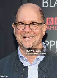 32 Photos & High Res Pictures