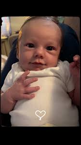 That baby hair b.s. should have been left back in 2024..