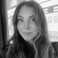 Ellen Gottlieb's Instagram, Twitter & Facebook