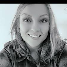 Jessica Allgood's Instagram, Twitter & Facebook