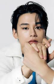 Webtoon 'My brother is an idol' original drama 'Choi Ae's Temple' Chow Min  Hyuk casting shot👀 Lee Chan