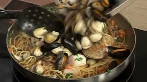 Vous pouvez choisir entre les donnez votre avis sur cette recette de spaghetti aux fruits de mer ! Epingle Sur Sauces
