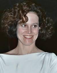 June Gable's audition for Estelle Leonard (Joey's agent) got memorable  because she made a very specific pivot between reads. The first time she  auditioned, she played the role pretty plainly. The feedback