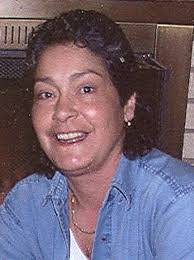 Annie Smiley's Instagram, Twitter & Facebook