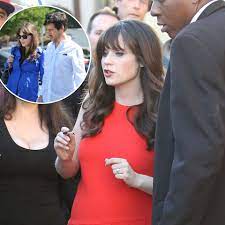 I like that for her because it's a challenge for the character because she is kind of. Zooey Deschanel Starportrat News Bilder Gala De