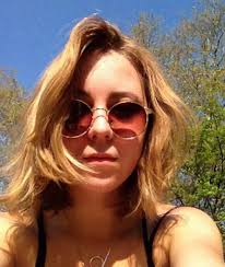 Newsman 'Bewildered' By Granddaughter's OD Starts New Foundation