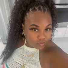 Scharronica Bradford