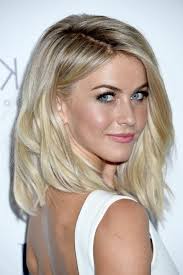 Découvrez idées coiffure faciles en images pour vous inspirer ! Le Carre Degrade 85 Photos Pour Trouver La Meilleure Coupe De Cheveux