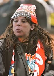 Después de muchas polémicas, especialmente en el fútbol, renunció la  delegada presidencial de la RM, Constanza Martínez