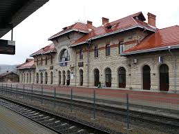 Distance from bacău to piatra neamţ how many miles and kilometers, how far is it from bacau to piatra neamt travel distance. Servicii In StaÈiile Mari Cfr Calatori