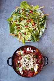 Jamie Oliver S 15 Minute Meals Veggie Chili With Crunchy Tortilla Avocado Salad Cbc Life Recipe Yummy Salad Recipes Vegetable Recipes Veggie Chili