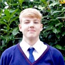 Am I getting smaller, or are the youth getting taller?! 😅 Absolutely  delighted to be back in the field as Operations Manager with hap Solutions  Group , working with the incredible teams