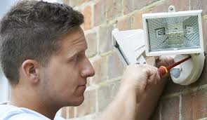 Lee Shacklock (@LeeLeeTN)